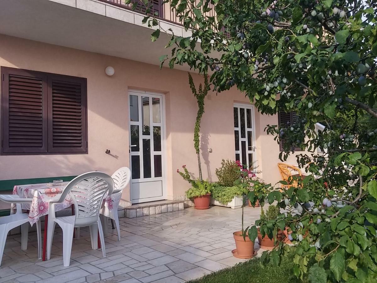 Apartments Katarina Novi Vinodolski Exterior photo